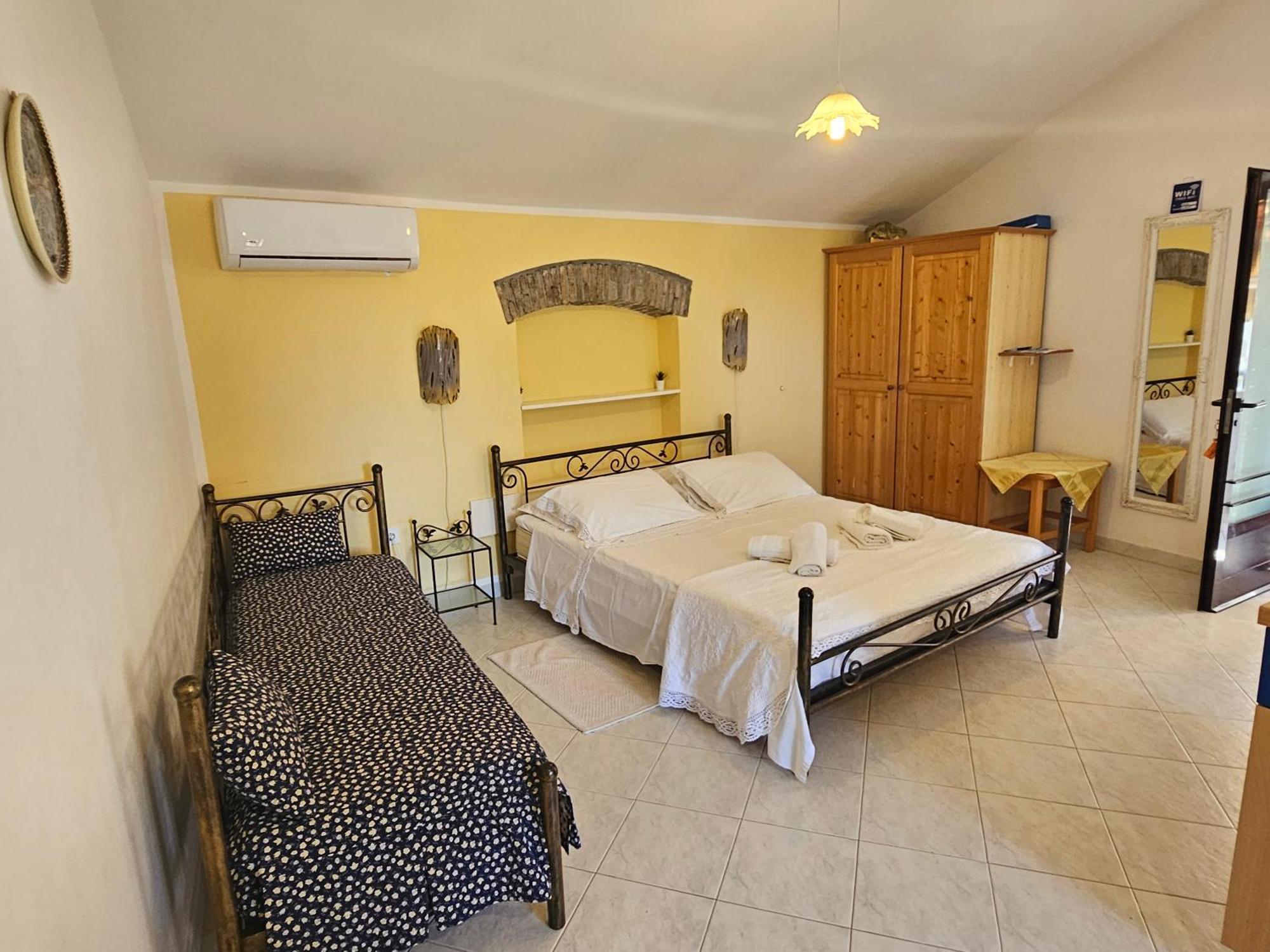 Appartment Daniela ฟุนตานา ภายนอก รูปภาพ